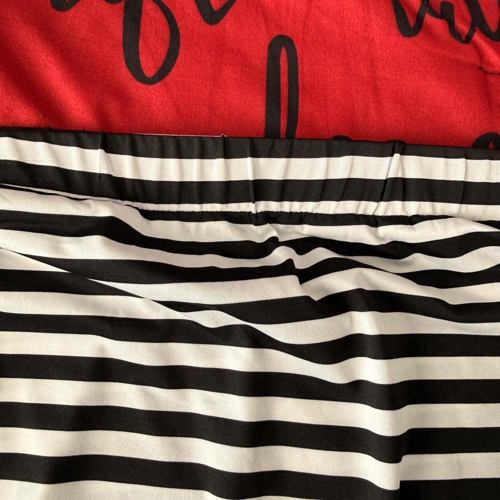 SHEIN Black and White Striped Skirt Set - Picture 4 of 9